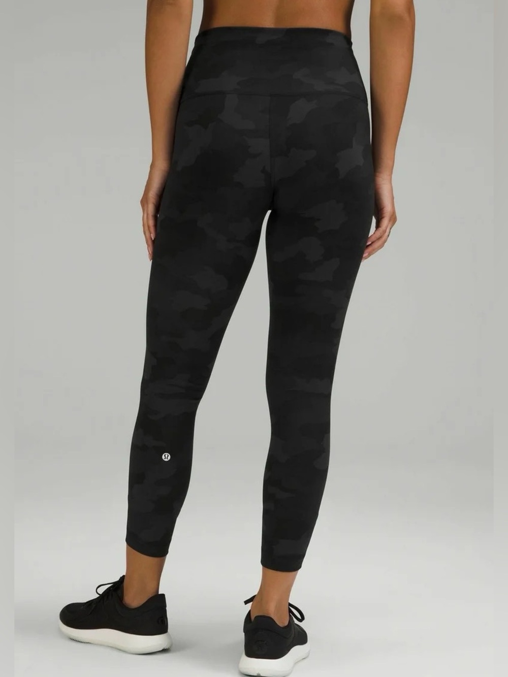 i137 LULULEMON Wunder Train leggings